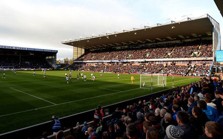 手措手不及 手措手不及